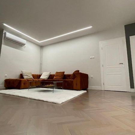 The Alchemist Luxury Apartment Skopje Ngoại thất bức ảnh